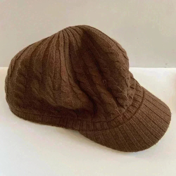 Mother/Daughter hats - Picture 2 of 5